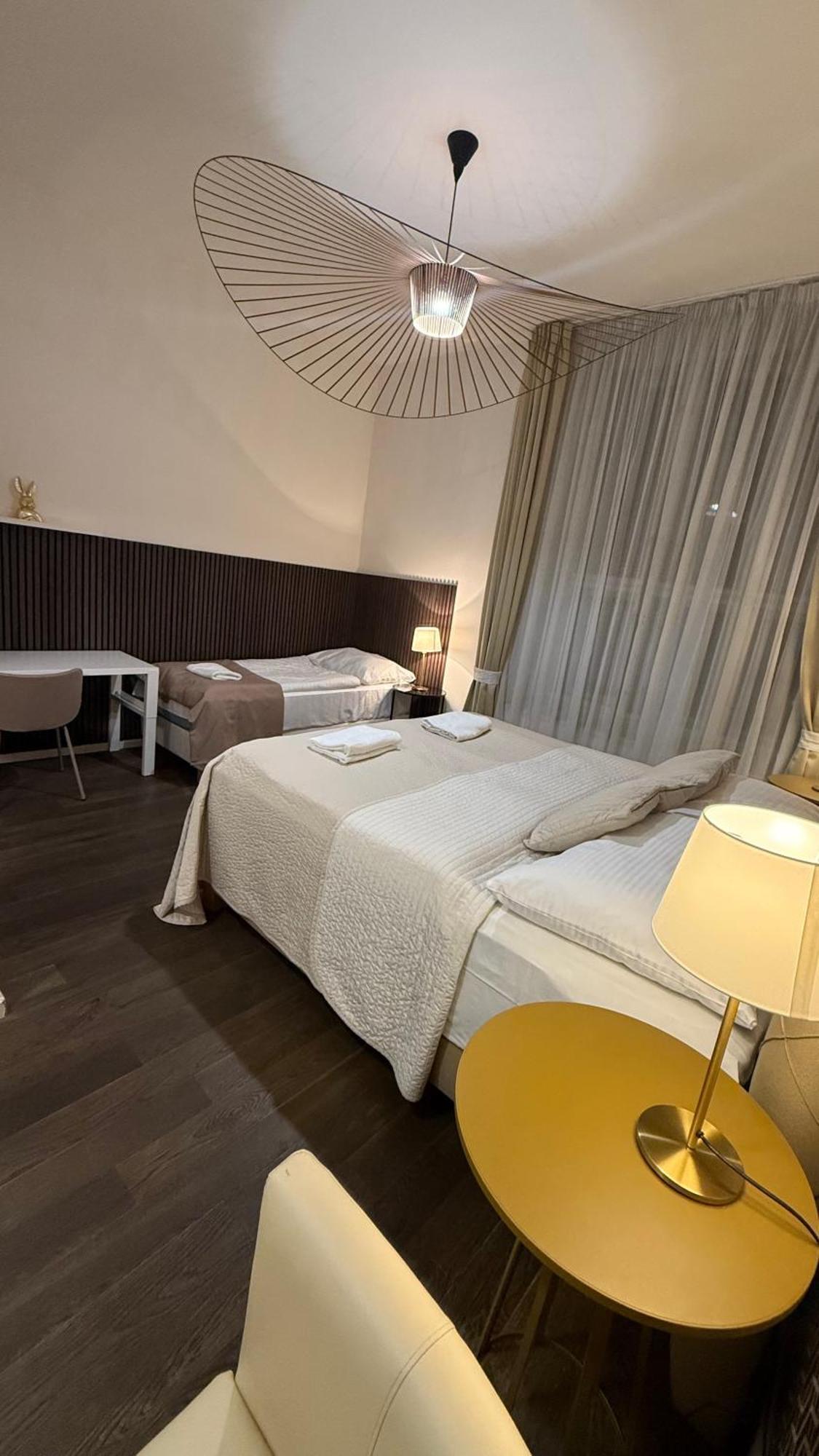Luxury Modern Designed Oldtown Apartment Prag Exteriör bild