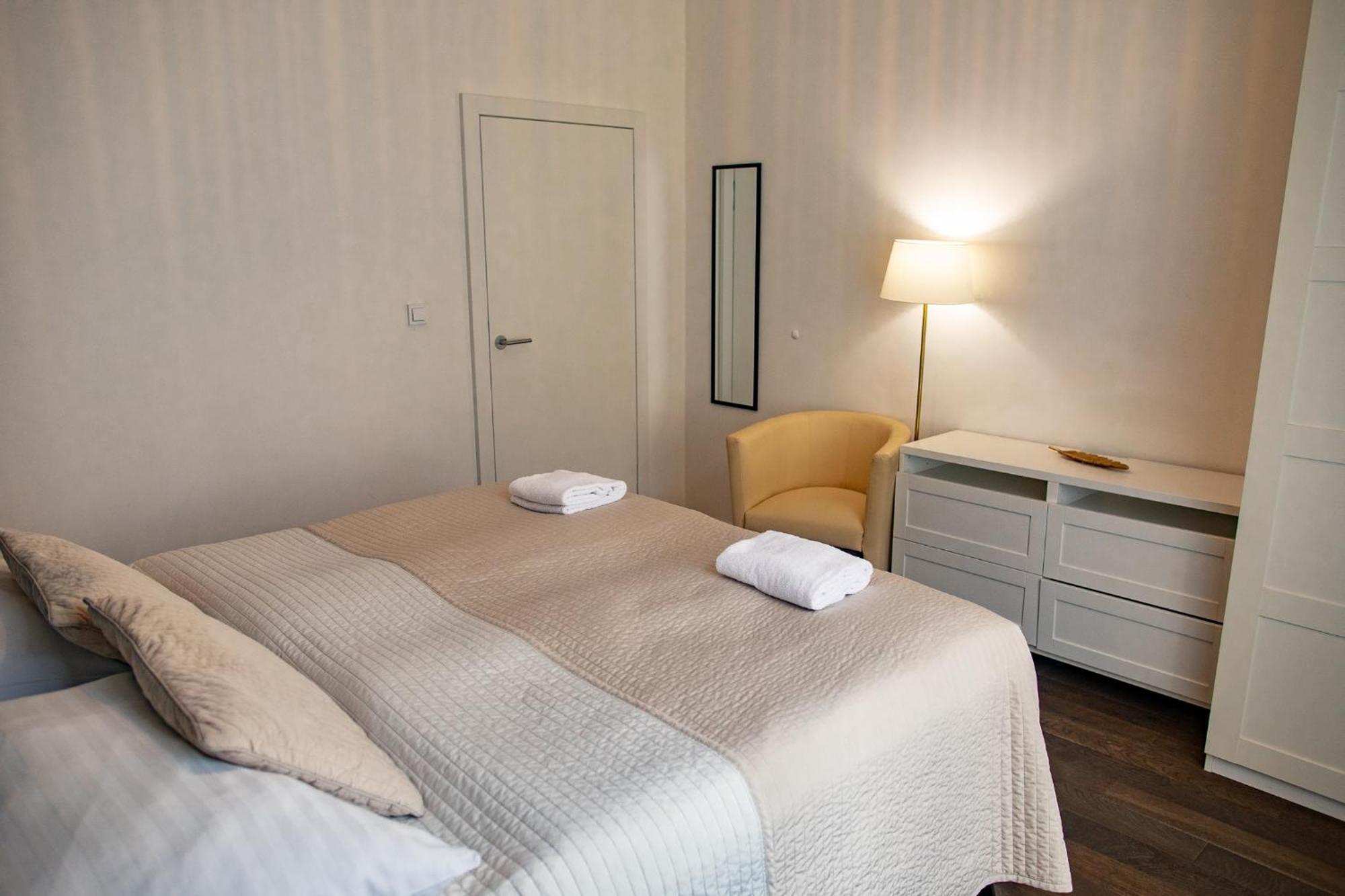 Luxury Modern Designed Oldtown Apartment Prag Exteriör bild