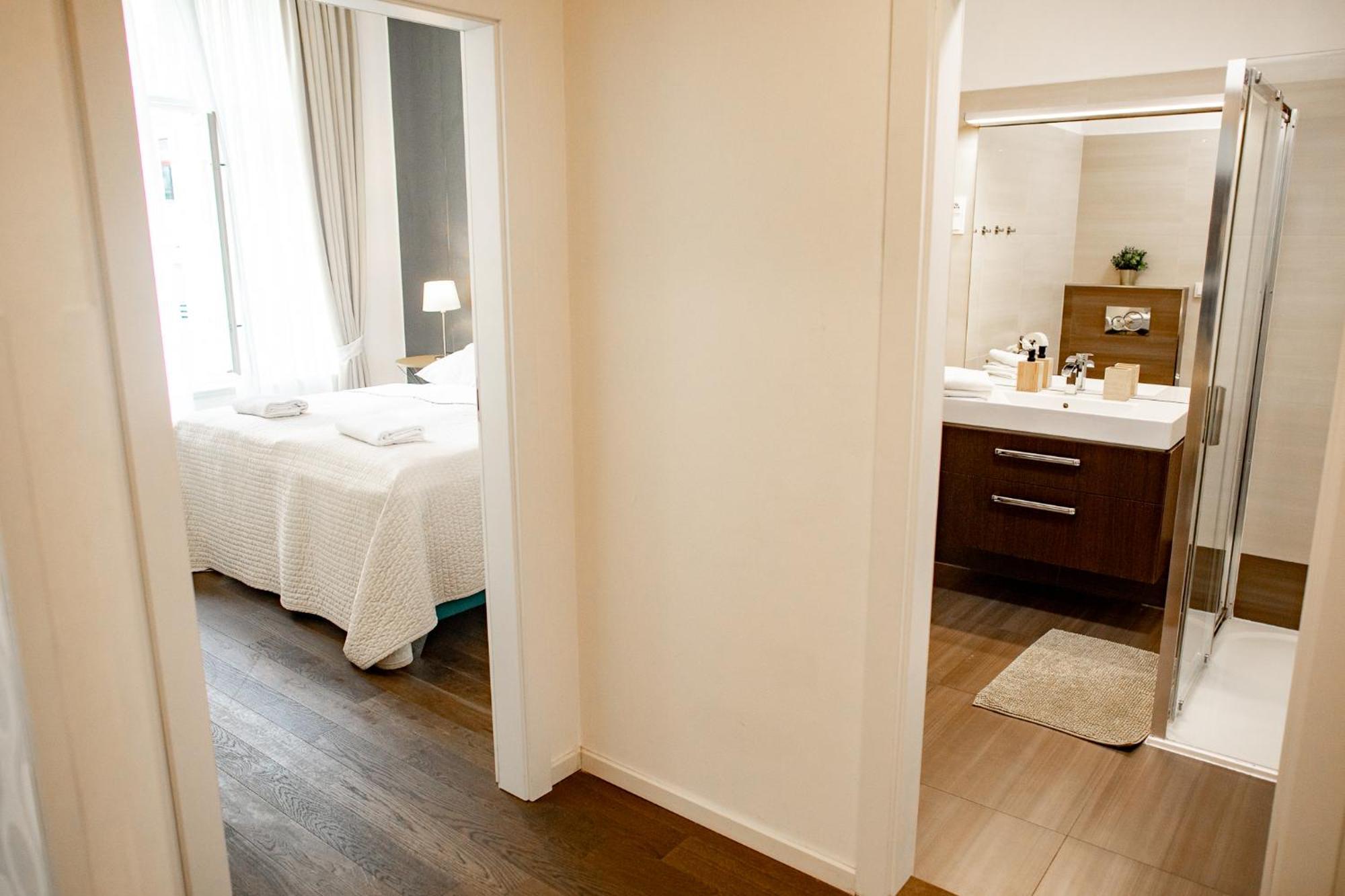 Luxury Modern Designed Oldtown Apartment Prag Exteriör bild