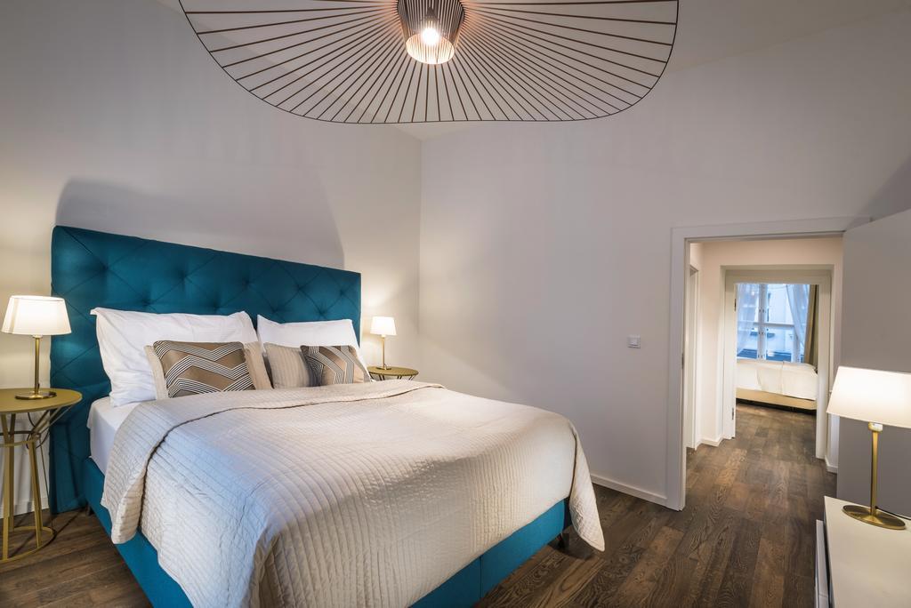 Luxury Modern Designed Oldtown Apartment Prag Exteriör bild