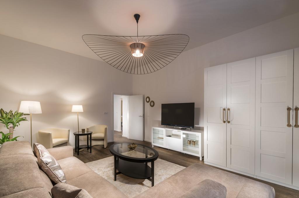 Luxury Modern Designed Oldtown Apartment Prag Exteriör bild